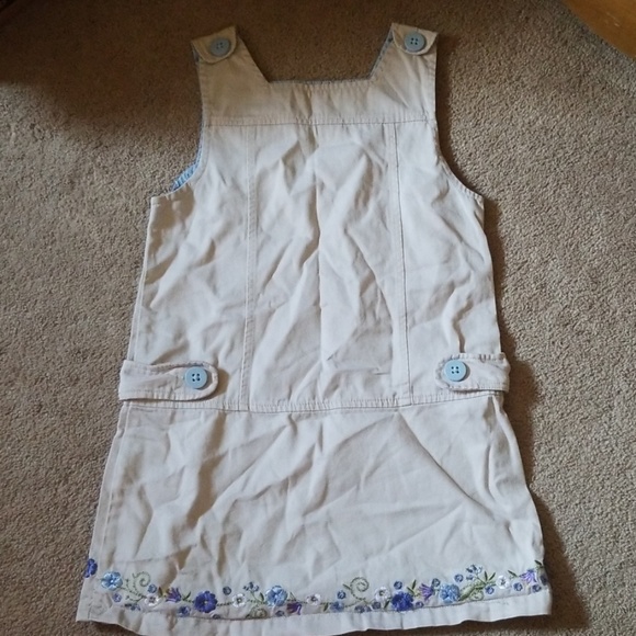 Sonoma Other - Khaki jumper with embroidered flowers size 6 Sonoma Other - Khaki jumper with embroidered flowers size 6